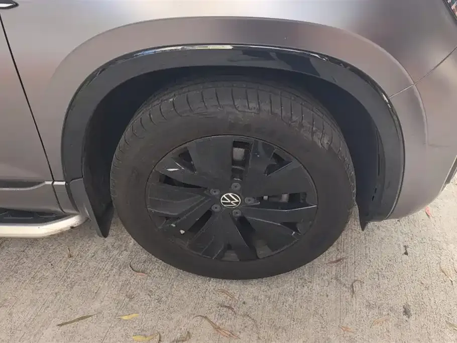 Volkswagen GTE PHEV 2021 из CN, фото 2