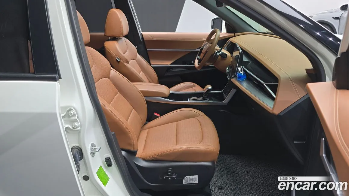 KG Mobility (Ssangyong) Torres — фото 10