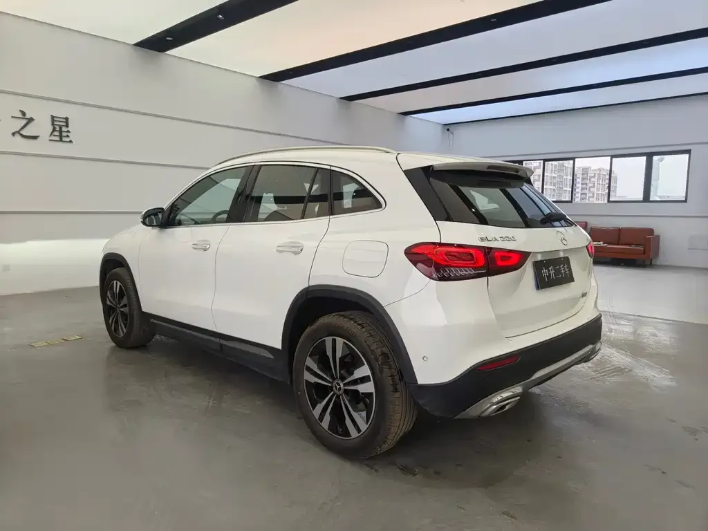 Mercedes-Benz GLA 2023 из CN, фото 10