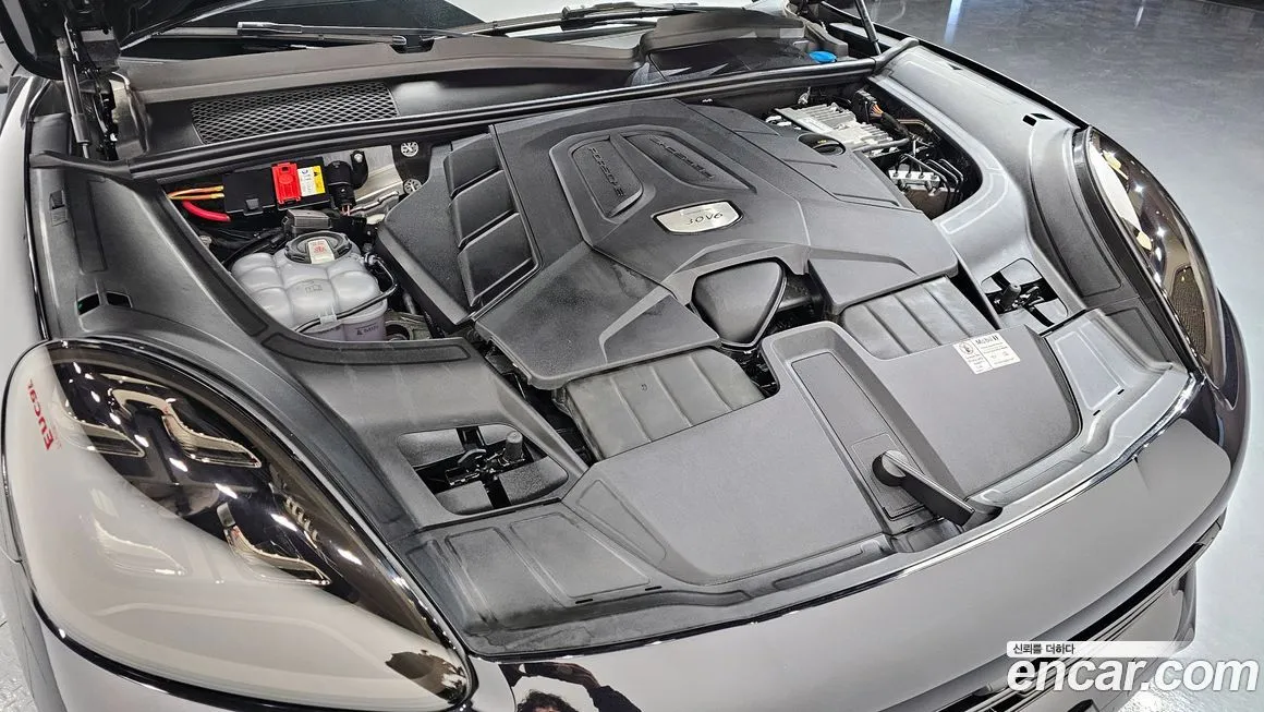 Porsche Cayenne 2022 из KR, фото 4