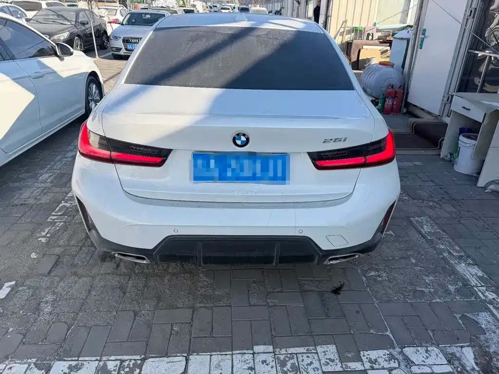 BMW 3 Series 2023 из CN, фото 3