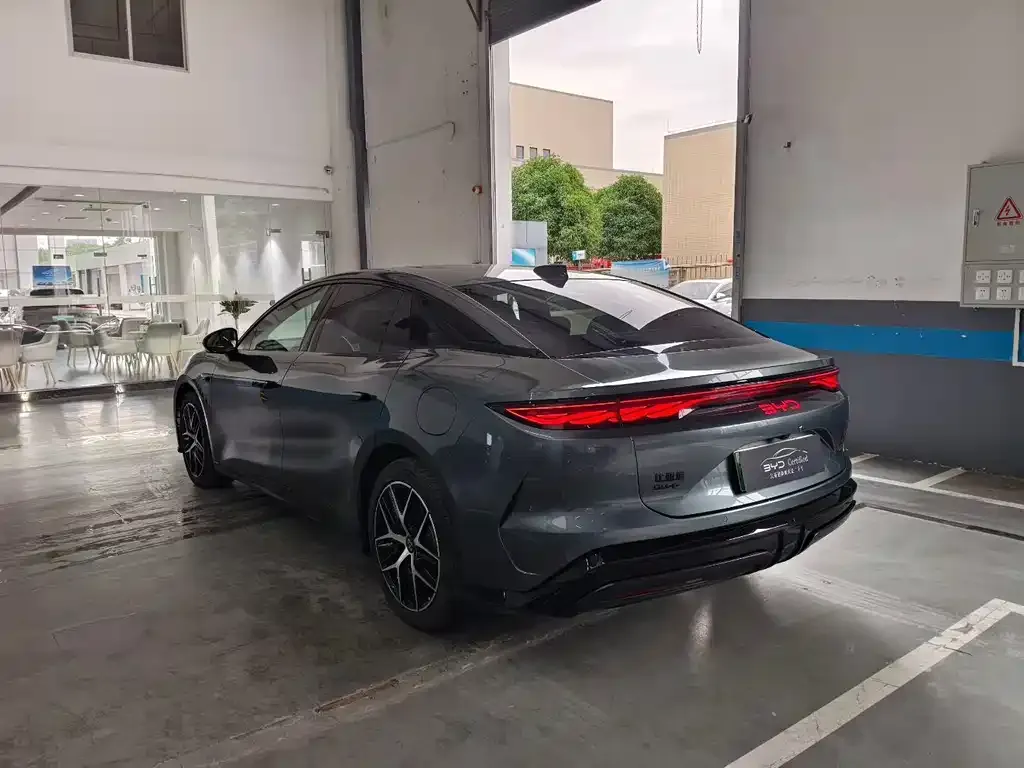 BYD Han L 2025 из CN, фото 2