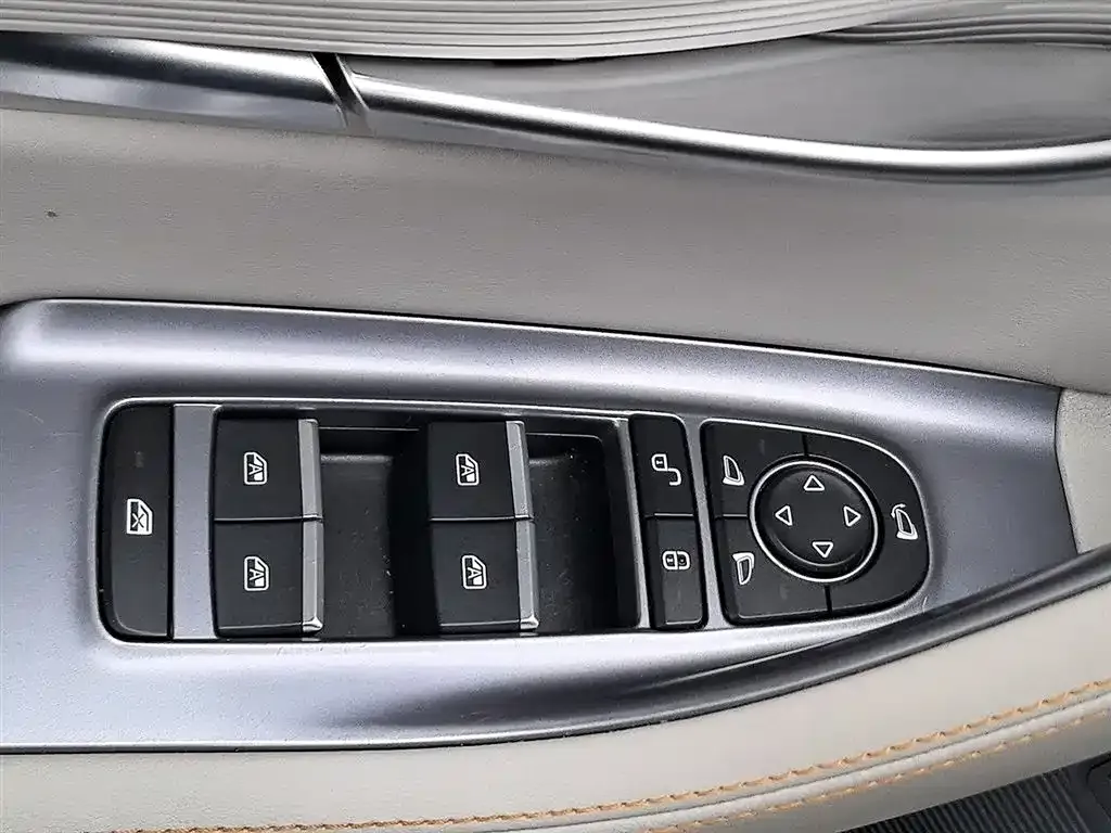 BYD PLUS New Energy — фото 10