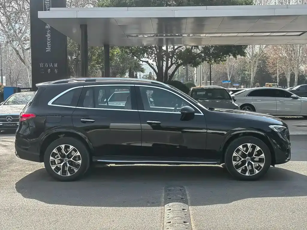 Mercedes-Benz GLC PHEV — фото 6