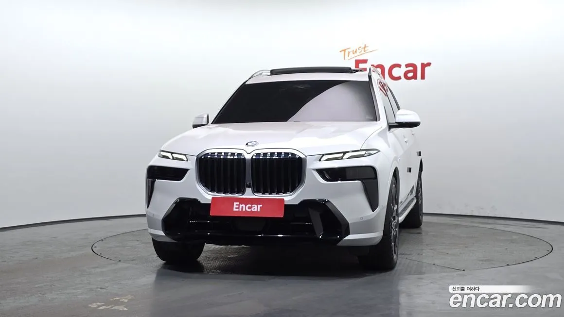 BMW X7 2025 из KR, фото 3
