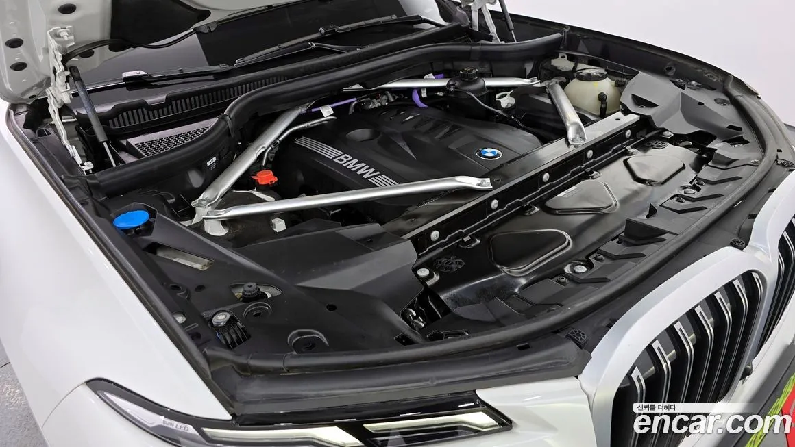 BMW X7 2025 из KR, фото 10