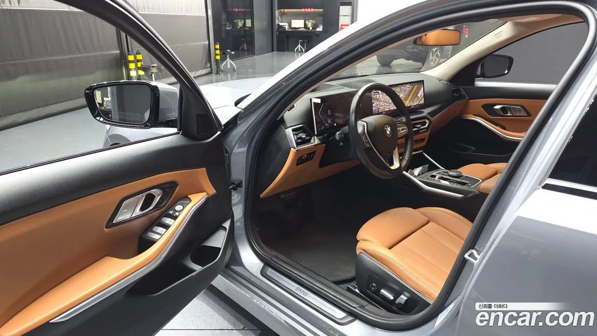 BMW 3-Series 2023 из KR, фото 10