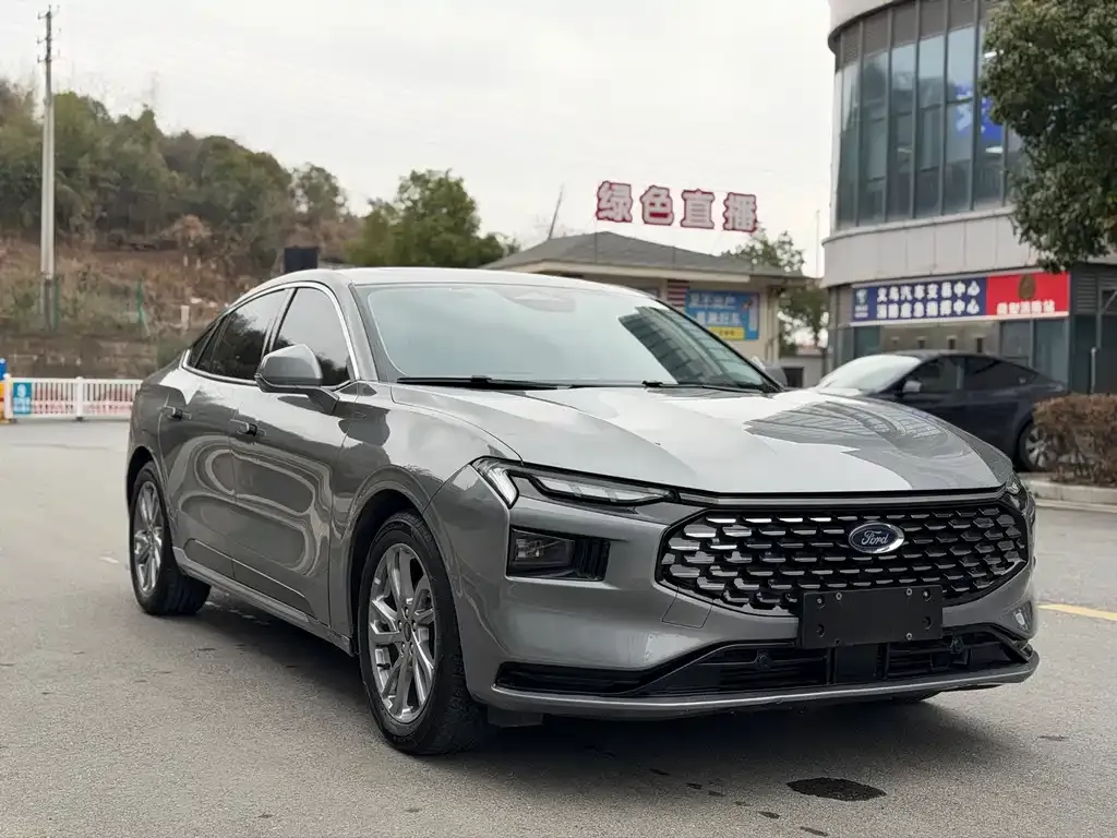 Ford Mondeo 2023 из CN, фото 4