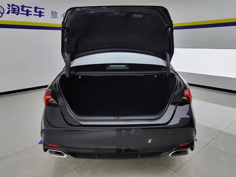 Toyota Avalon 2023 из CN, фото 8