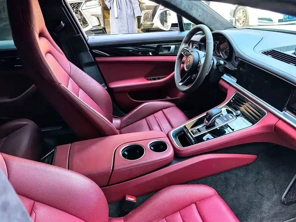 Porsche Panamera 2023 из CN, фото 4