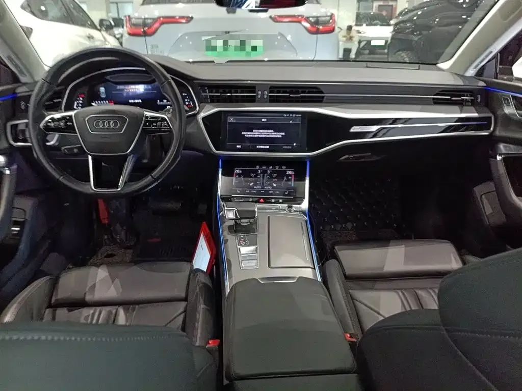 Audi A7 2022 из CN, фото 10