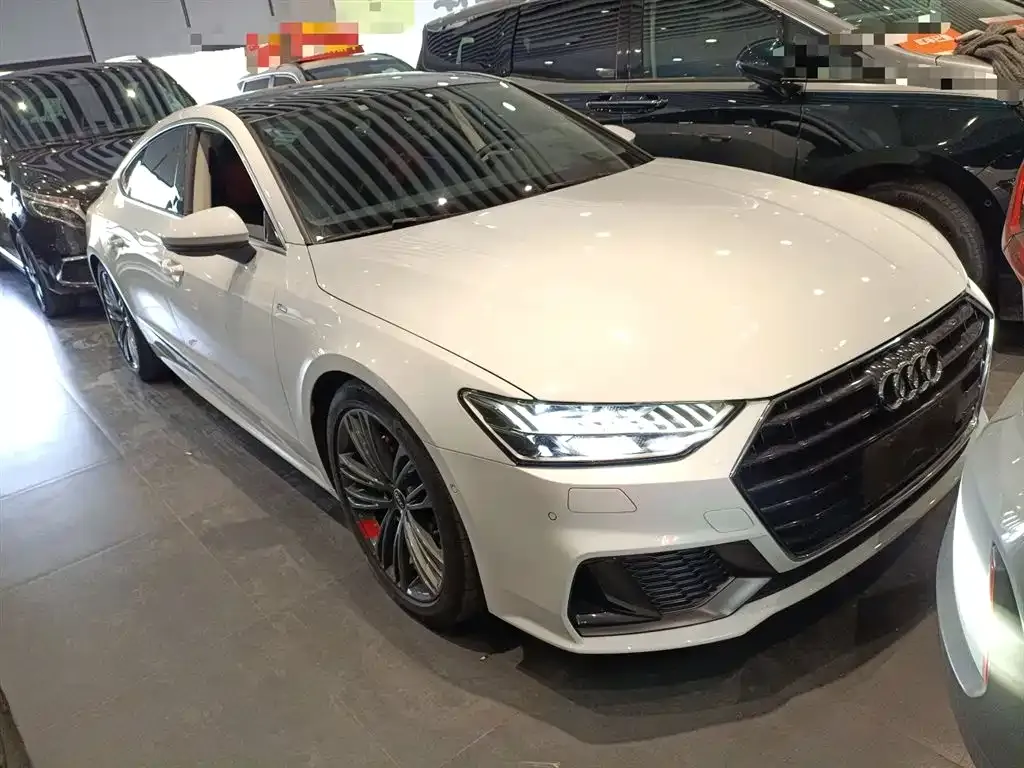 Audi A7 2022 из CN, фото 6