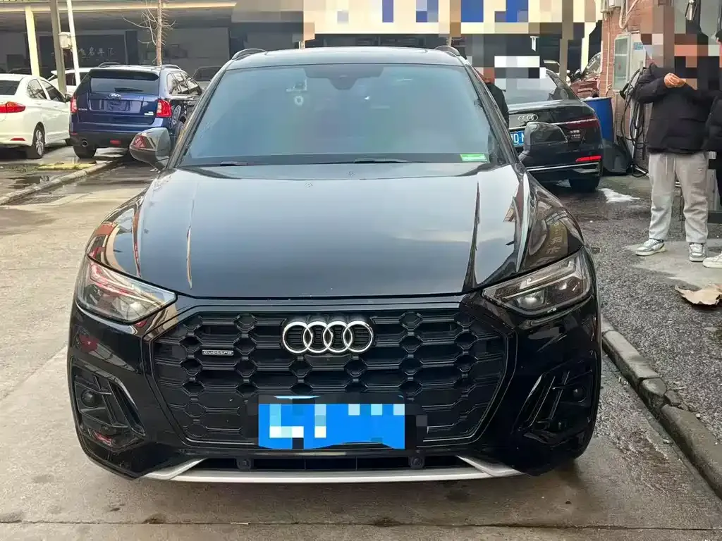 Audi Q5L 2024 из CN, фото 2