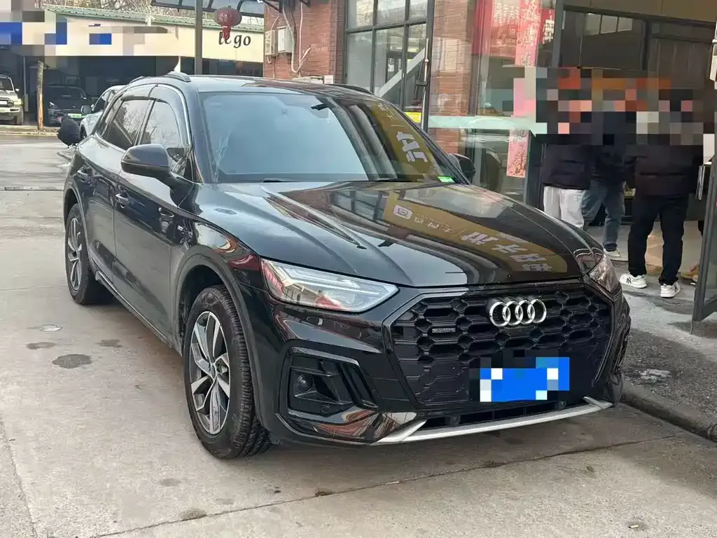 Audi Q5L 2024 из CN, фото 3