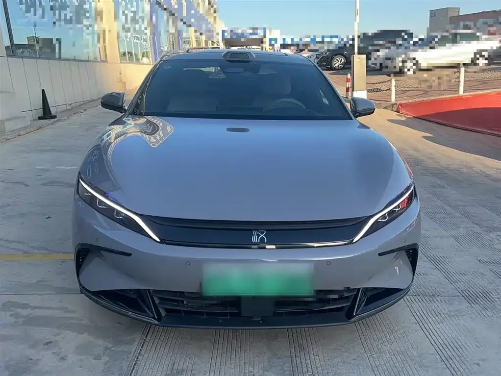BYD Han 2025 из CN, фото 8