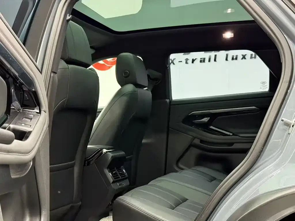 Land Rover Evoque — фото 6
