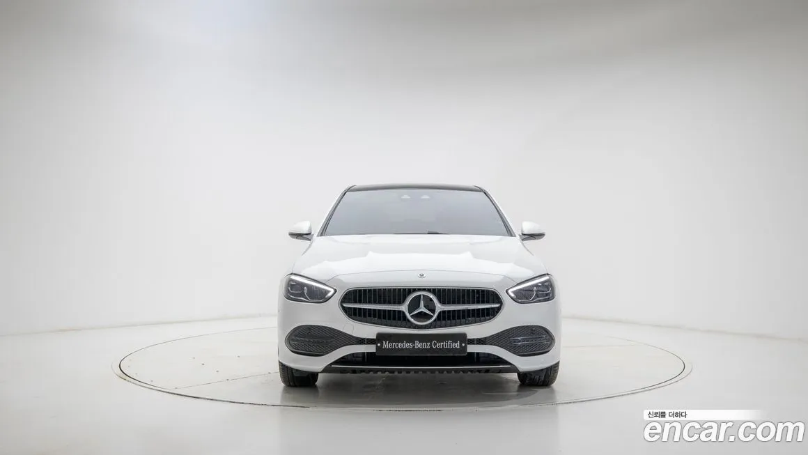 Mercedes-Benz C-Class 2025 из KR, фото 2