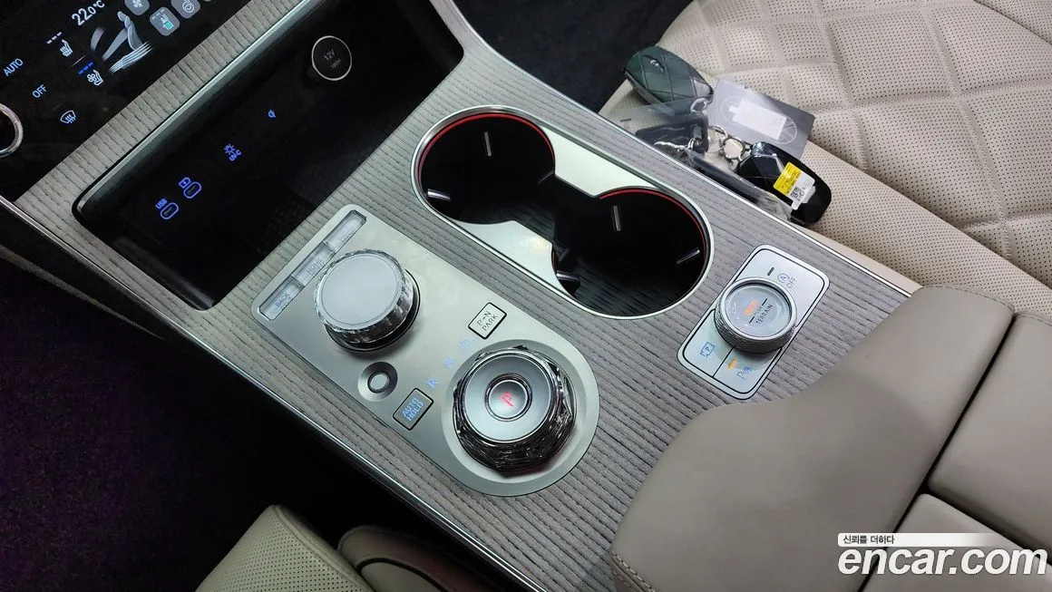 Genesis GV80 — фото 10
