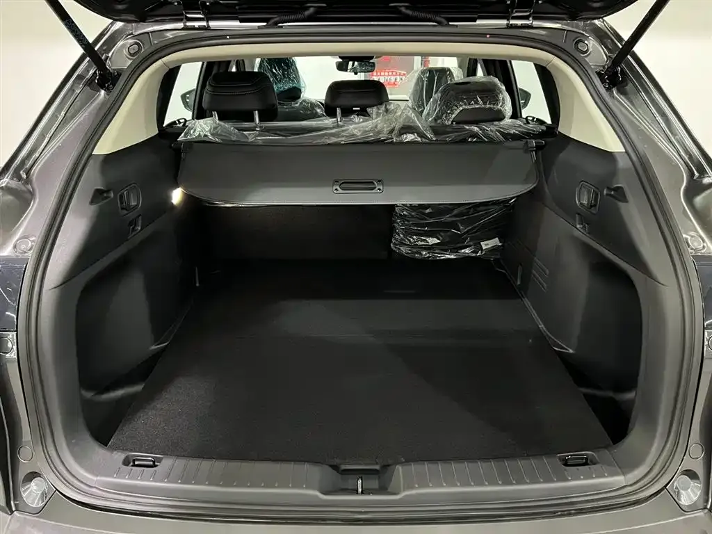 Mazda CX-50 2025 из CN, фото 9