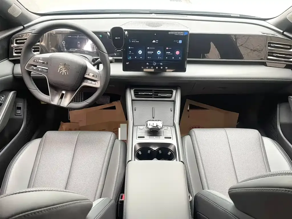 BYD Qin L 2025 из CN, фото 3