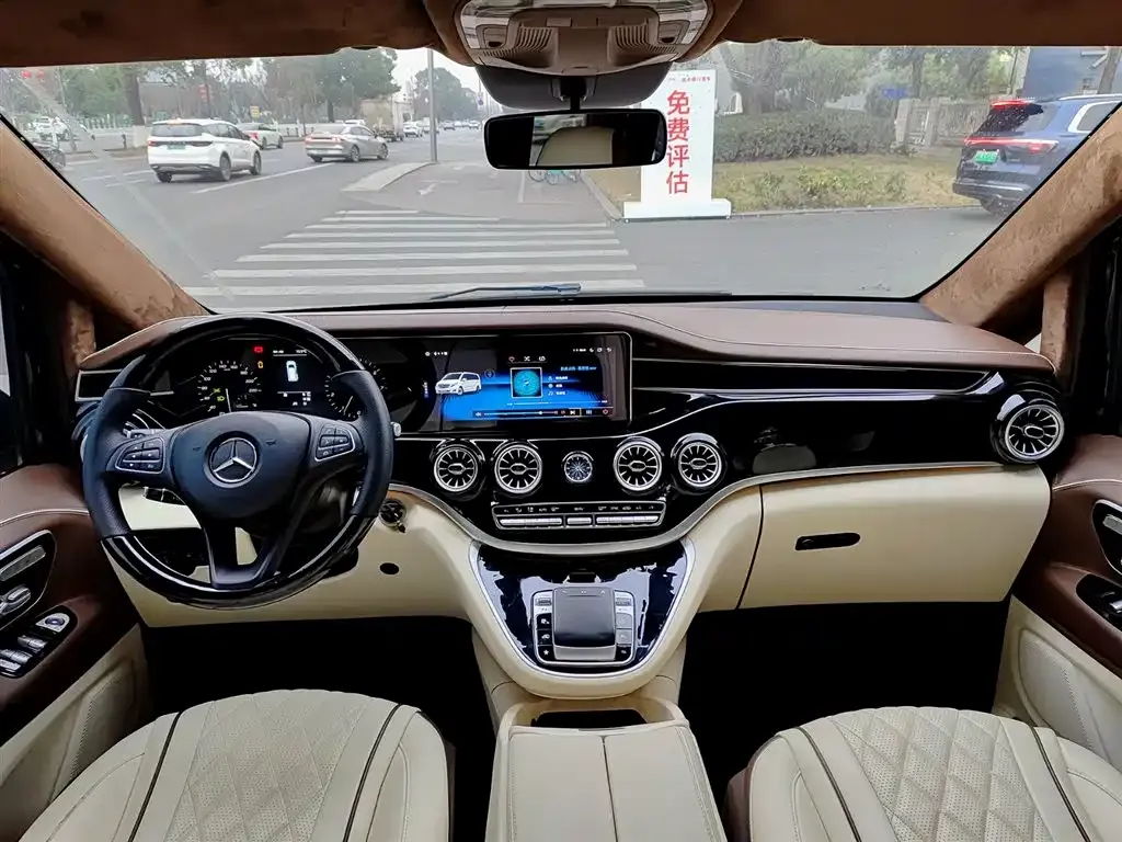 Mercedes-Benz Vito 2022 из CN, фото 8