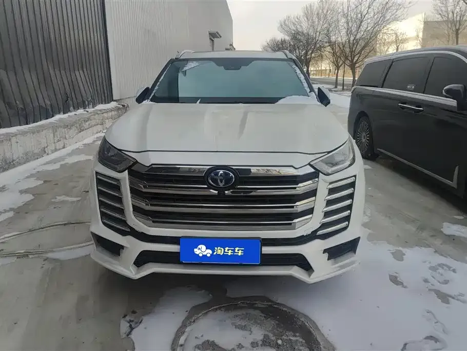 Toyota Highlander 2023 из CN, фото 10