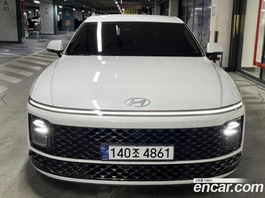 Hyundai Grandeur — фото 1