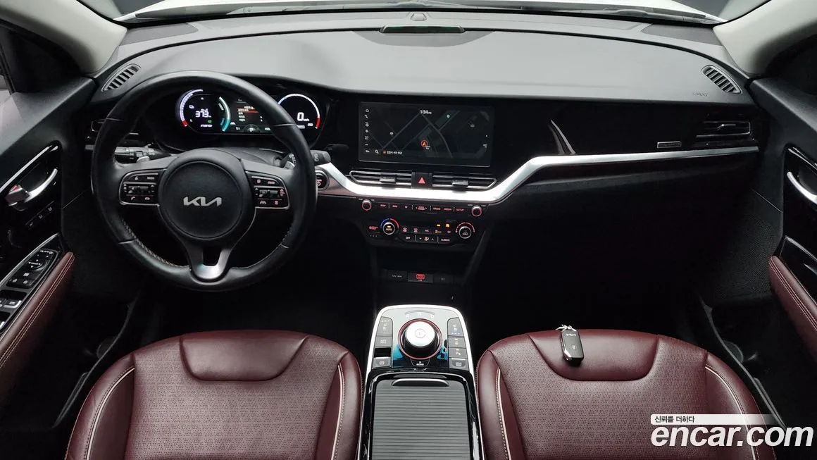Kia Niro — фото 6