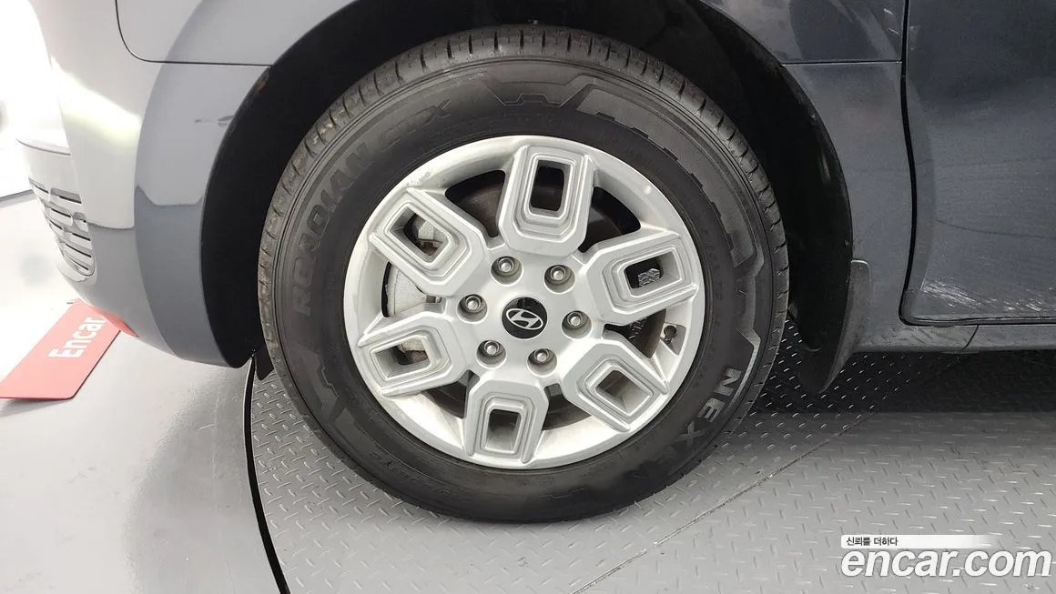 Hyundai Staria 2025 из KR, фото 2