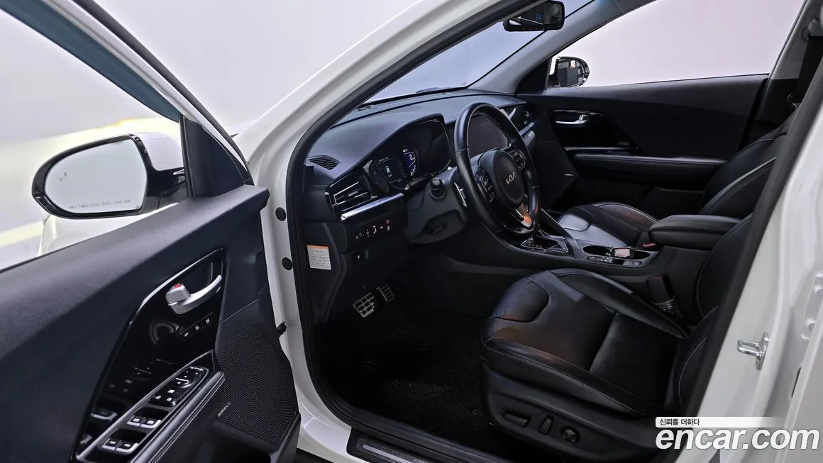 Kia Niro — фото 6