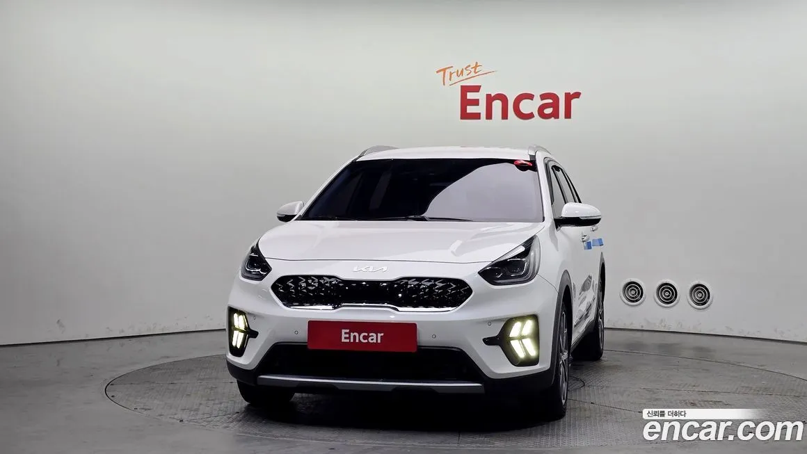 Kia Niro — фото 2