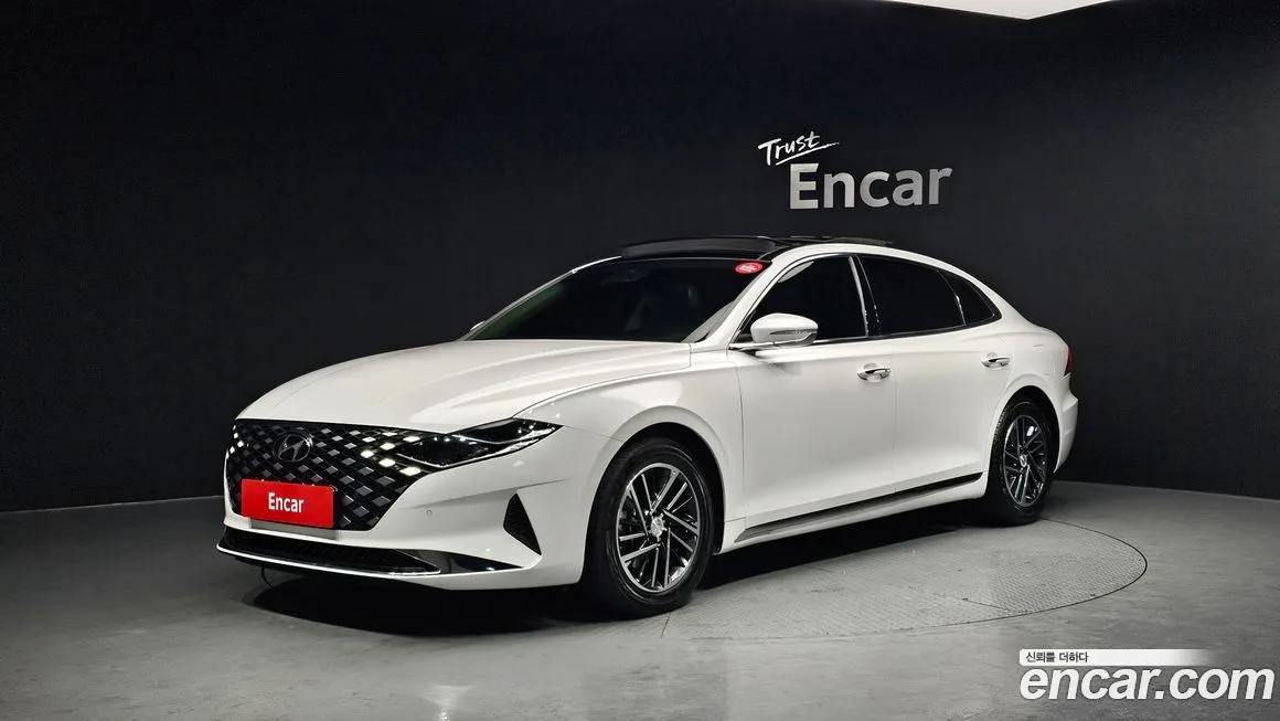 Hyundai Grandeur — фото 1