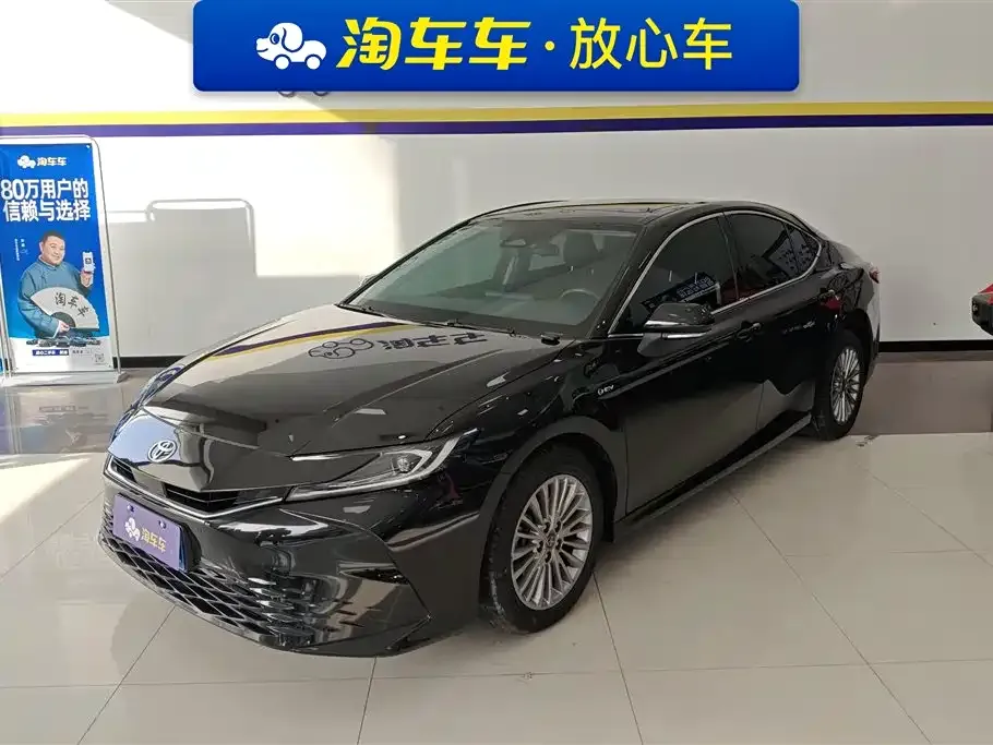 Toyota Camry 2024 из CN, фото 1