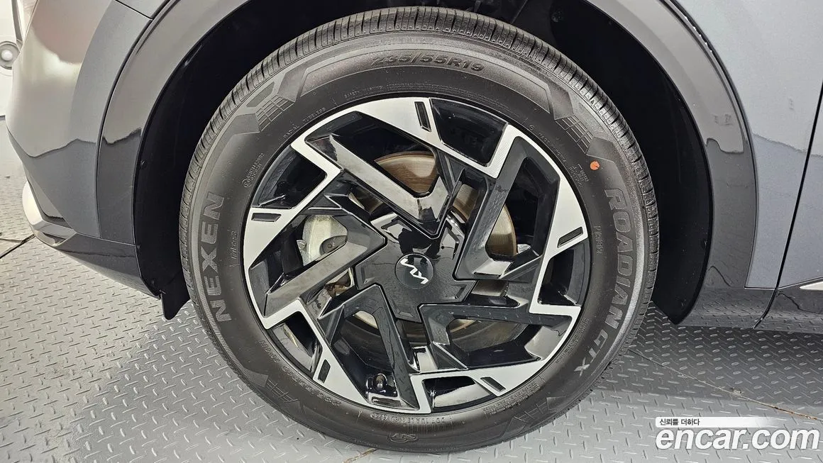 Kia Sportage — фото 10