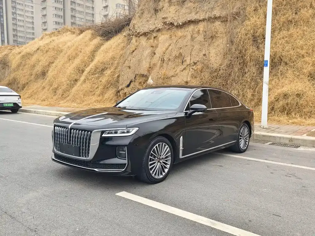 Hongqi H9 — фото 1