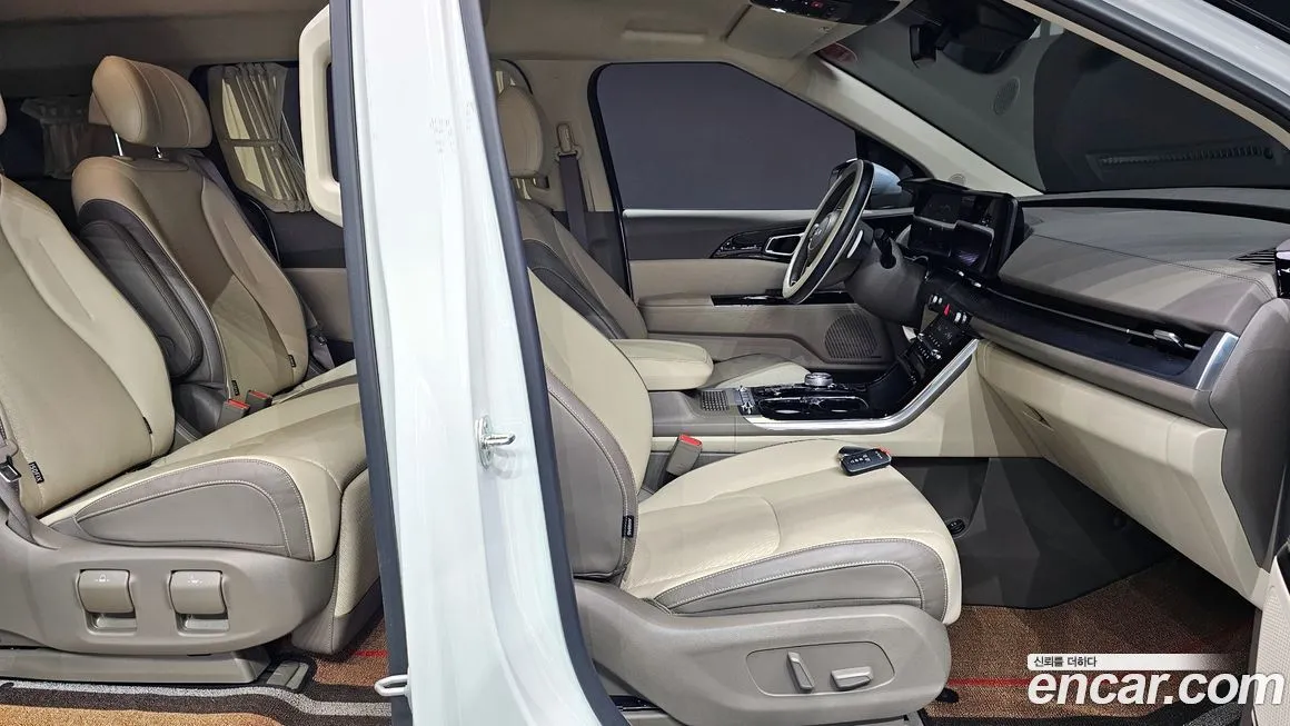 Kia Carnival 2023 из KR, фото 5