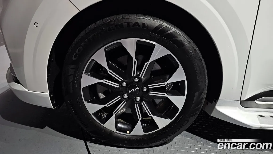 Kia Carnival 2023 из KR, фото 6