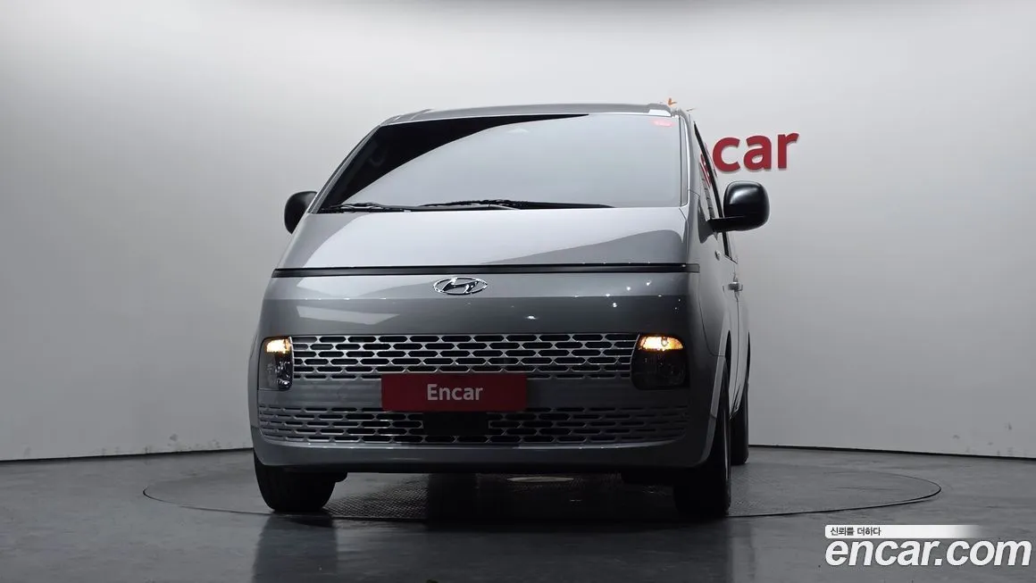 Hyundai Staria 2024 из KR, фото 2