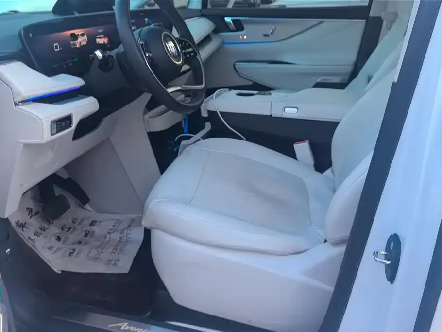 Buick GL8 Hybrid 2024 из CN, фото 6