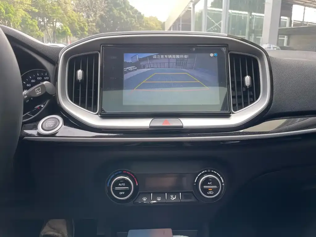 Kia KX1 — фото 2