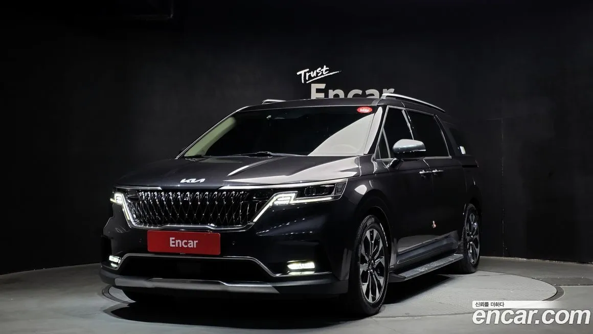 Kia Carnival 2023 из KR, фото 1
