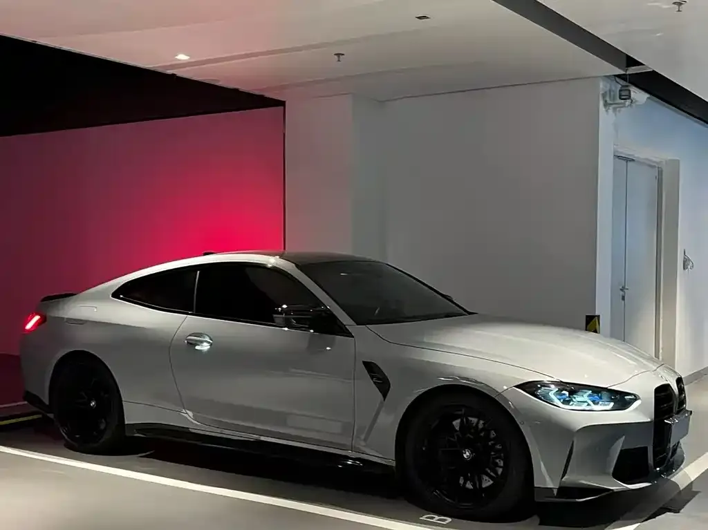BMW M4 2023 из CN, фото 1