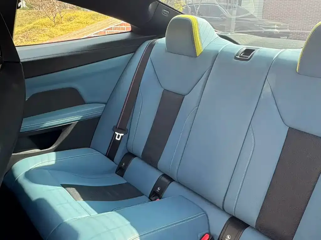 BMW M4 2023 из CN, фото 6