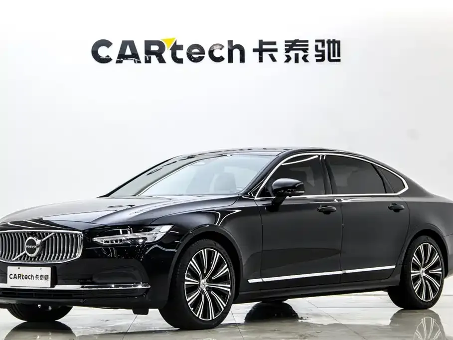 Volvo S90 — фото 1