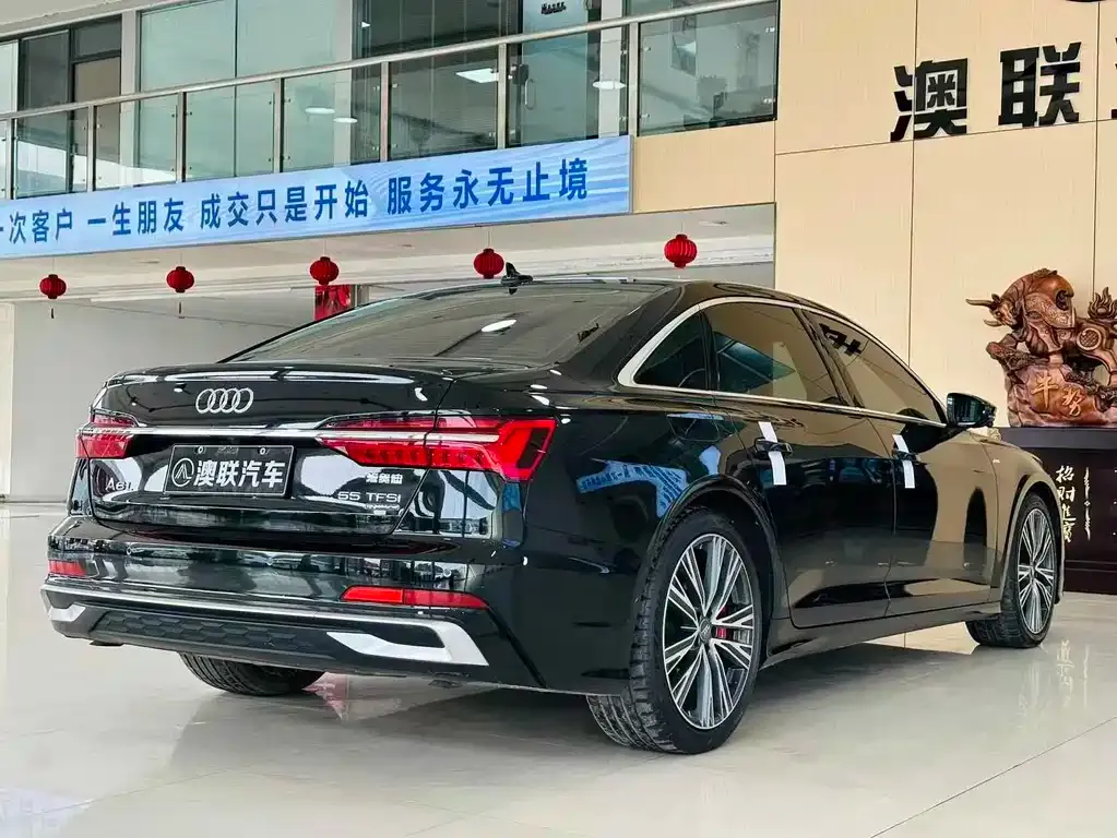Audi A6L 2023 из CN, фото 8