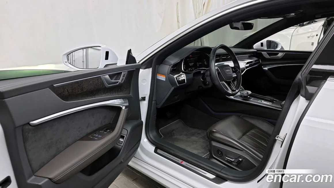 Audi A7 2021 из KR, фото 10