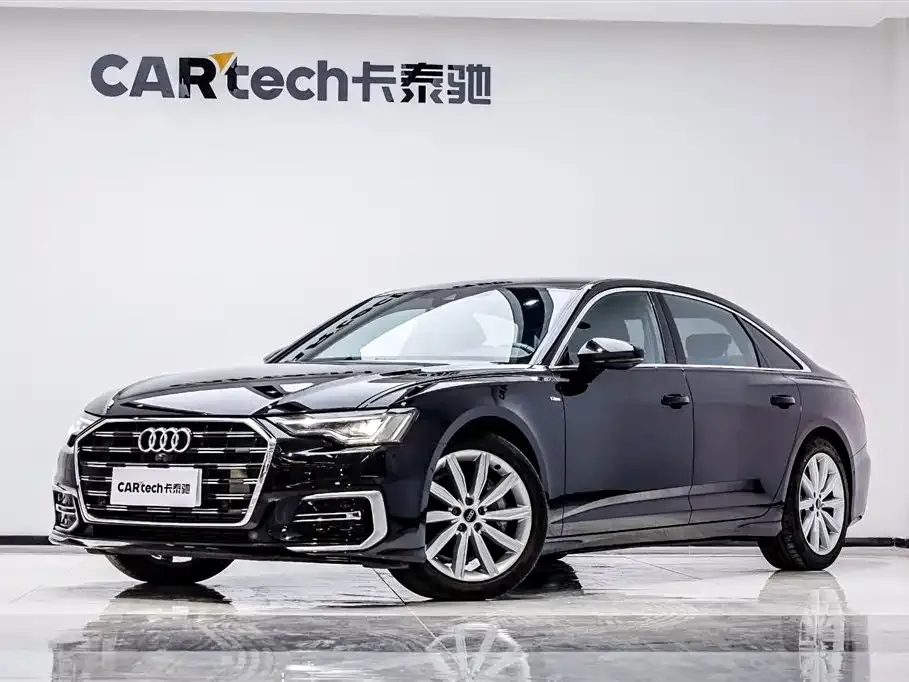 Audi A6L — фото 1