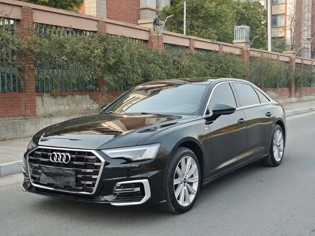 Audi A6L 2023 из CN, фото 1
