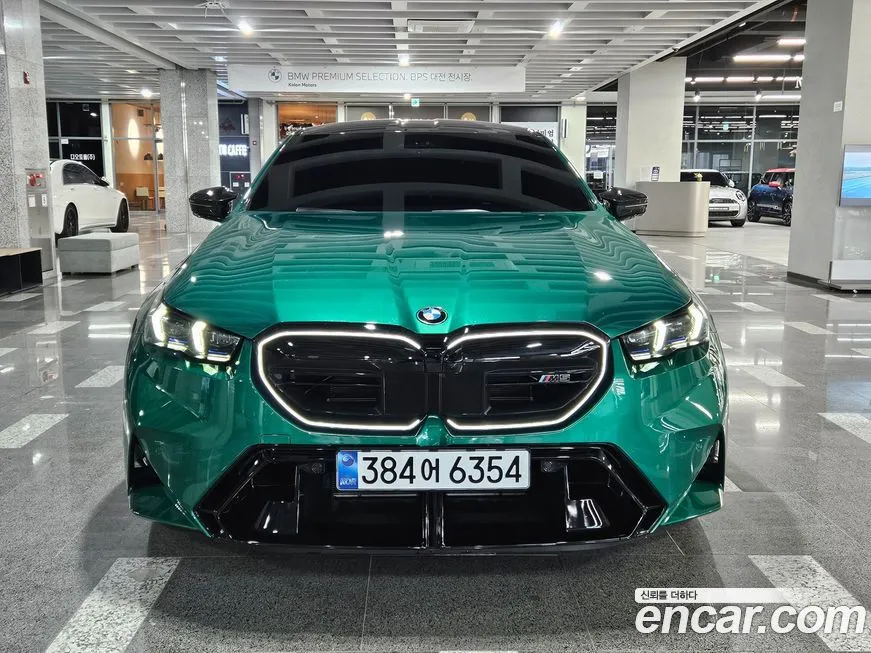 BMW M5 2025 из KR, фото 5