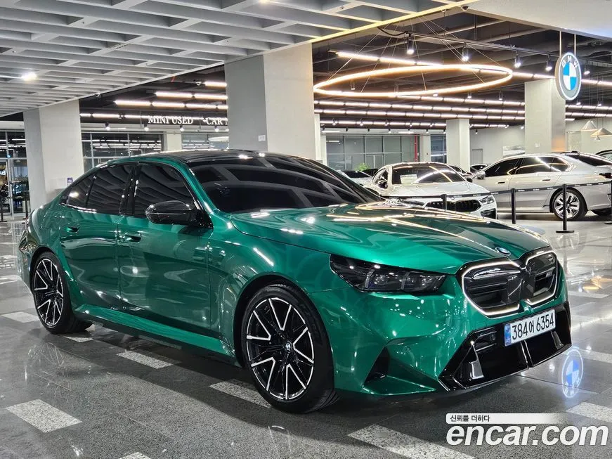 BMW M5 2025 из KR, фото 6